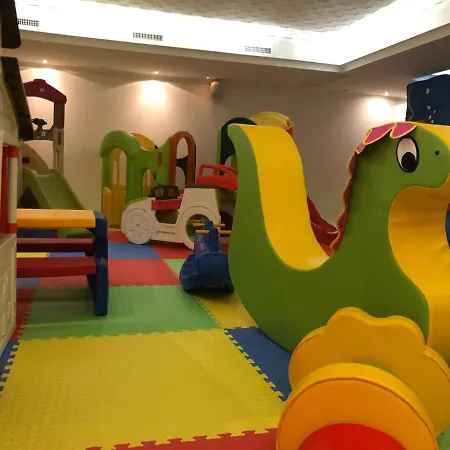 Szálloda Mediterraneo Club Benessere Bellaria – Igea Marina