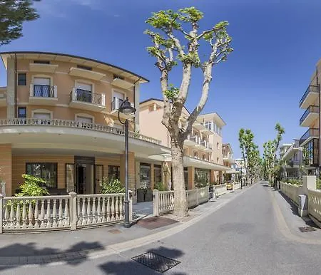 Mediterraneo Club Benessere Hotel 4*