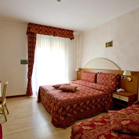 Mediterraneo Club Benessere Hotel 4*