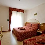 Mediterraneo Club Benessere Hotel 4*