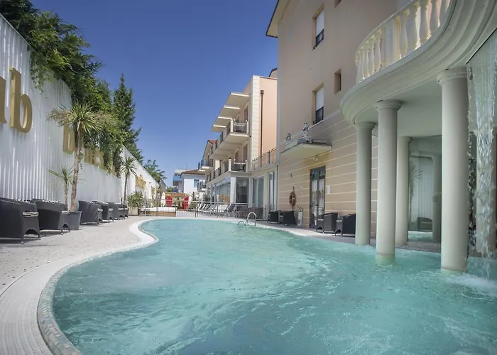 Hotel Mediterraneo Club Benessere 4*